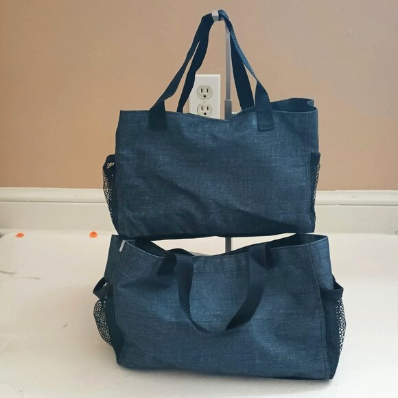 Thirty-One Canvas Lunch Tote Set of 2 Blue with Mesh Side Pockets - Picture 2 of 8